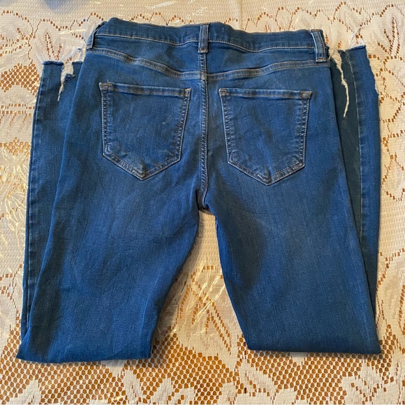 Free People • Shark Bite Distressed High Rise Skinny Jeans in Blue - Picture 5 of 8